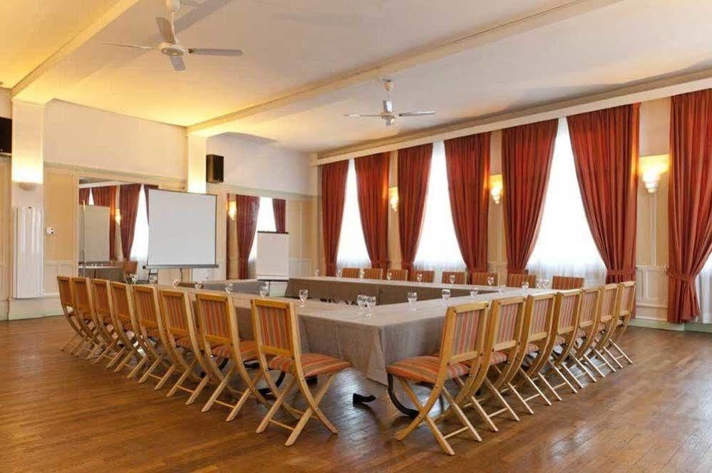 Logis Le Cheval Rouge Hotel Sainte-Menehould Kültér fotó